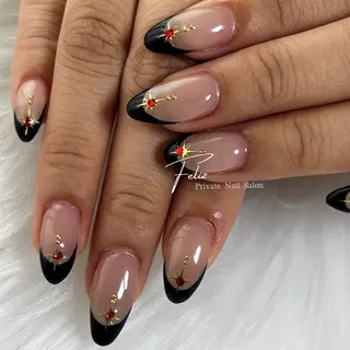ネイル Feliz所属・Feliz 楽しいネイルサロンのネイルデザイン