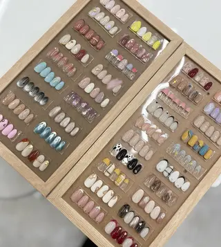 ネイル Bianca🩶 SHIONOのネイルデザイン