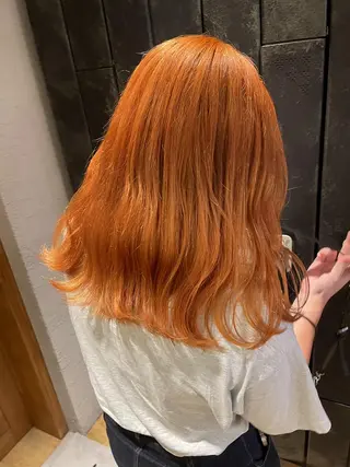 ミディアム カラー アティリー 西梅田のヘアスタイル