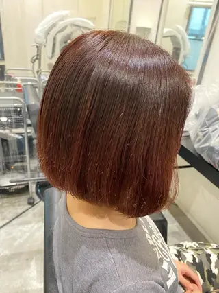 ショート カラー 丸尾 沙弥香のヘアスタイル