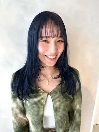 ミディアム カラー デザインカラー/パー マ🦖外岡咲希🦖のヘアスタイル