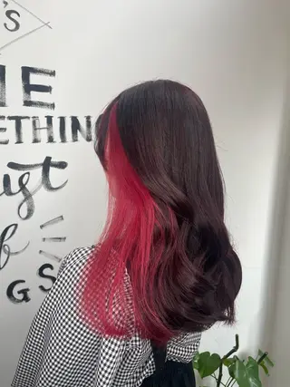 ロング カラー 萩原 加帆のヘアスタイル