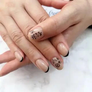 ネイル コエリネイル &エステのネイルデザイン