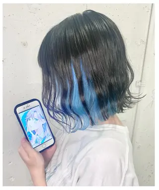 ショート カラー GARU-ガル-所属・TSUNO🦖 派手髪/オタク美容師のヘアスタイル