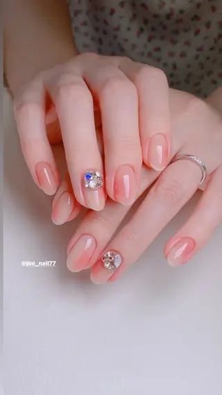 ネイル JINI NAIL所属・ジニ ネイルのネイルデザイン