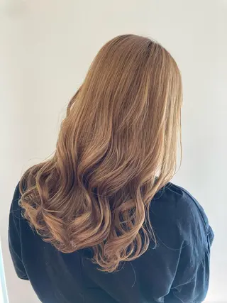 ロング カラー 水島 悠香子のヘアスタイル