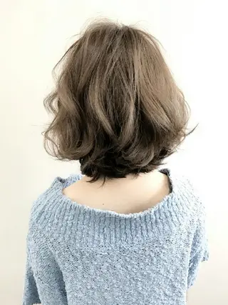 ミディアム Elsa エルサのヘアスタイル