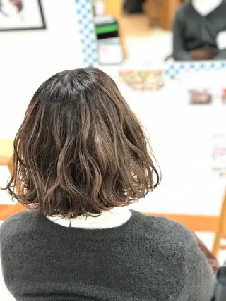 ミディアム カラー 山内 聡史のヘアスタイル
