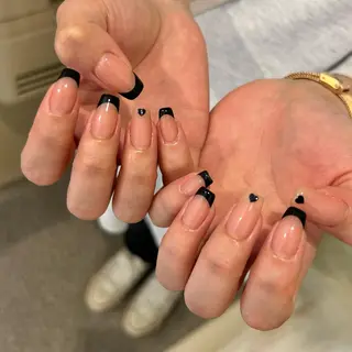 ネイル ⠀ loggy.のネイルデザイン