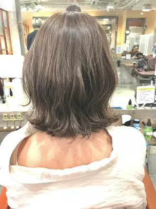 ミディアム カラー パーマ 増子 幹樹のヘアスタイル