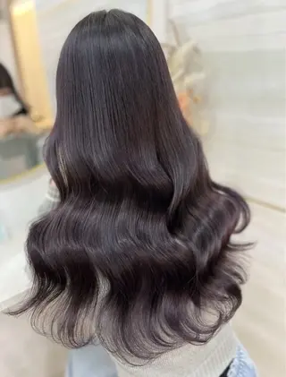 ロング 💘Kurea💘 艶髪/韓国/暗髪のヘアスタイル