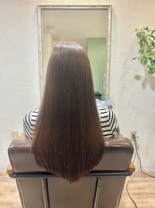 ロング Purene(ピュアーネ)所属・岡崎 雄己のヘアスタイル