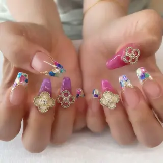 ネイル 🌈🐰 saki. m 🐰🌈のネイルデザイン
