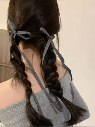 ロング ヘアアレンジ カラー 💙ハイトーン韓国風 色白ヘア💙manaのヘアスタイル