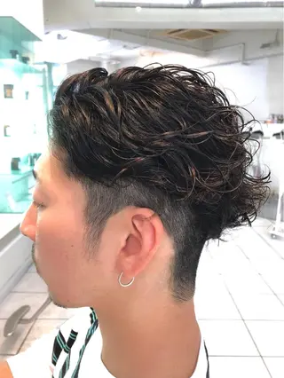 パーマ メンズ 保住 亮太のヘアスタイル