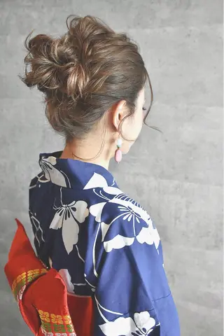 ミディアム ヘアアレンジ hair salon Glanzのヘアスタイル