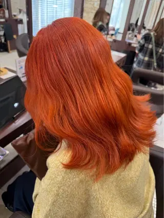 カラー 飯田 朱理のヘアスタイル
