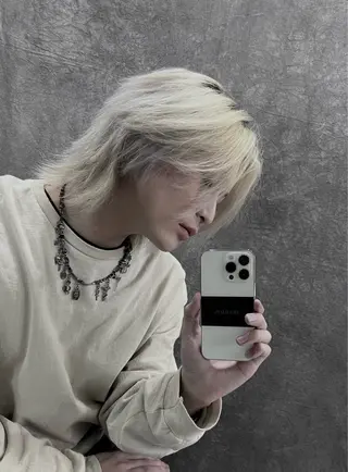 セミロング メンズ RACCOON.TOKYO 渋谷店所属・メンズカット特化🐺 ウルフ[店長]置塩祥のヘアスタイル