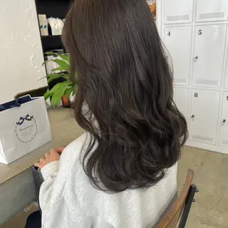 セミロング カラー 顔まわりカット✨艶髪 ✨髪質改善✨伴響佳のヘアスタイル