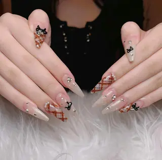 ネイル Ami Nail所属・Ami Nailのネイルデザイン