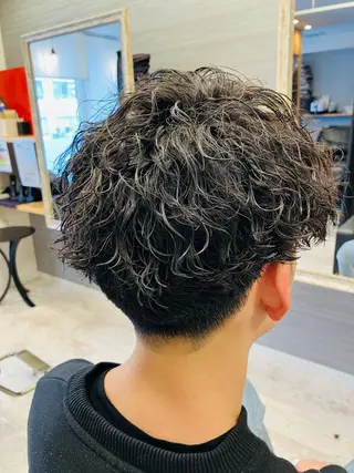 パーマ メンズ メンズ特化/パーマ/ フェードWATARUのヘアスタイル