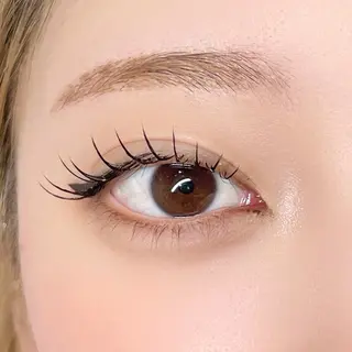 マツエク・マツパ eyesalon Fluer  de lis所属・アイリスト キョウカの眉毛・アイブロウイメージ