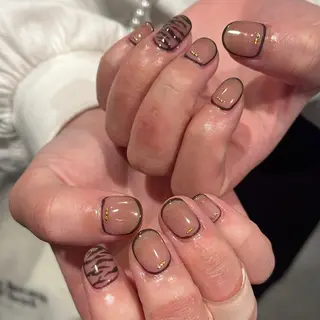 ネイル 鈴木 里奈のネイルデザイン