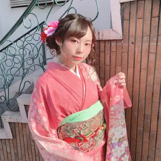 ミディアム カレンダー 弁天町Tomoのヘアスタイル