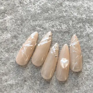 ネイル Ray. ／綺麗目ニュアンスのネイルデザイン