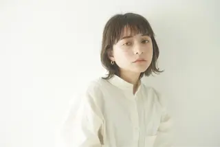 ショート カラー 明石遼/ベージュ / ピンクのヘアスタイル