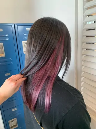 ロング 渡邉 真夕のヘアスタイル