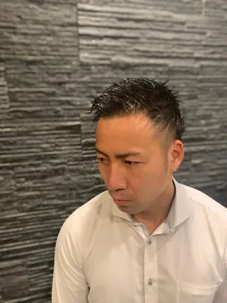 ショート HIRO GINZA新橋店所属・山内 敢史のヘアスタイル