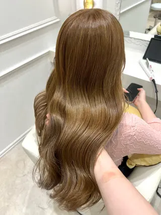 カラー 小松 聖佳のヘアスタイル