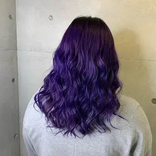 セミロング カラー 及川シゲル 髪質改善講師のヘアスタイル