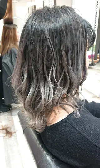 ミディアム カラー ACROあべの店所属・艶カラー/インナー /グラデ/大西小百合のヘアスタイル