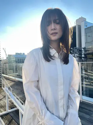 ミディアム KURO/韓国ヘア /レイヤーカットのヘアスタイル