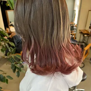セミロング カラー 中井 一葉のヘアスタイル