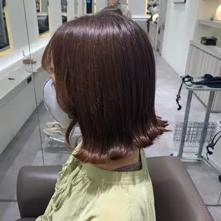 ミディアム 宮下 志織のヘアスタイル
