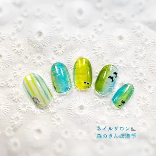 ネイル 森のさんぽ道所属・ショートネイル 森のさんぽ道のネイルデザイン