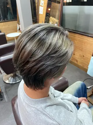 ショート パーマ メンズ 小島 直哉のヘアスタイル