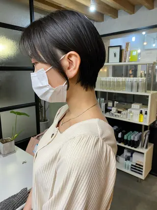 ショート ヘアアレンジ 切りっぱなしボブ/ デザインカラー店長のヘアスタイル