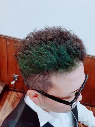 メンズ カラー パーマ 金城 和将のヘアスタイル
