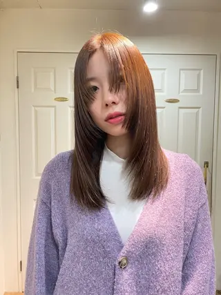 セミロング カラー レイヤーパーマ 外山貴章のヘアスタイル
