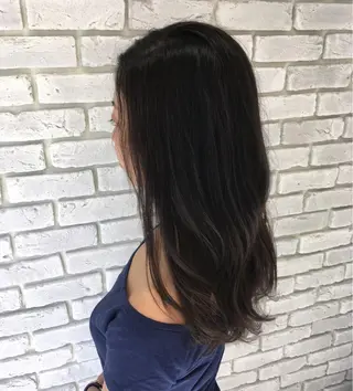 セミロング カラー 江幡 渉のヘアスタイル