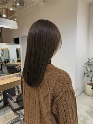 ロング SHEA.所属・表参道SHEA Am i／レイヤーカットのヘアスタイル