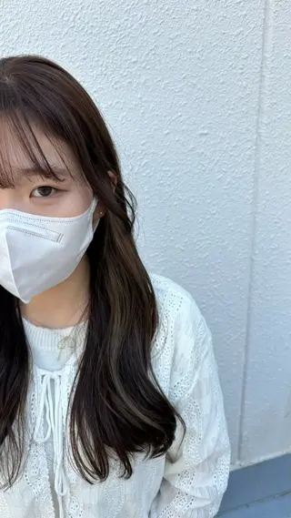 ロング 🎀ハイトーン/ 艶カラー/夕月🎀のヘアスタイル