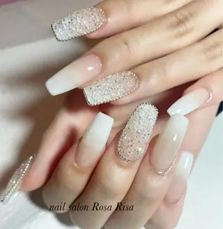 ロング ネイル ネイルスタジオ シェイクユアハンズのネイルデザイン