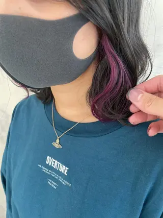 ショート AHNKISM所属・トレンドレイヤー/ 透明感カラーのヘアスタイル