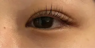 マツエク・マツパ NailandEye Lucaの眉毛・アイブロウイメージ