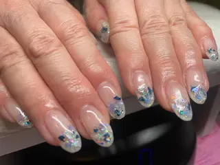 ミディアム M. KOTOMIのネイルデザイン